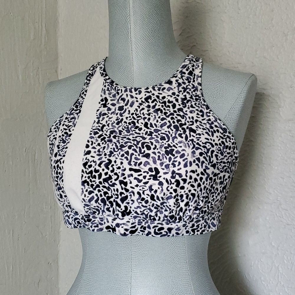 Athleta | Underwire Sports Bra